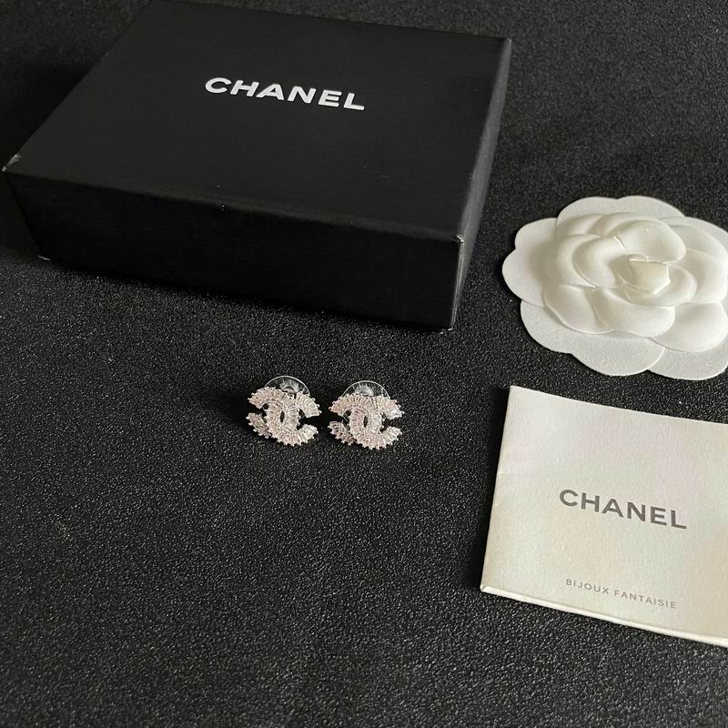 Chanel Earring 03yxs275